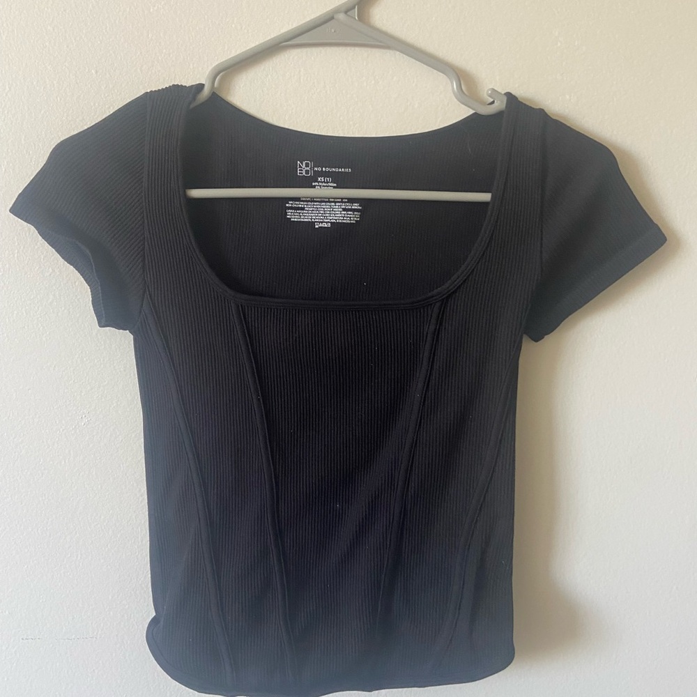 Black Short Sleeve Top